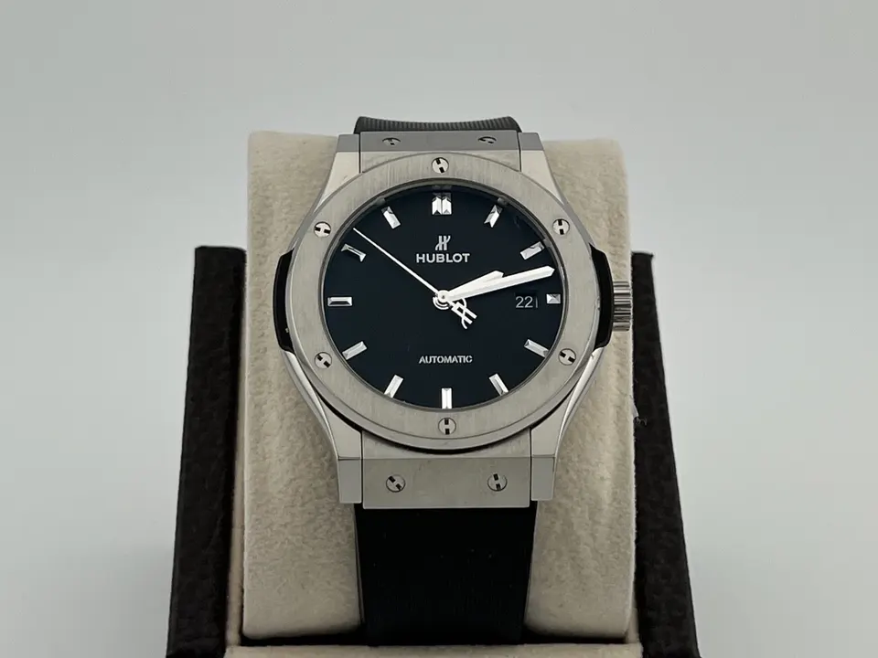 hublot classic fusion 565.NX.1470.RX