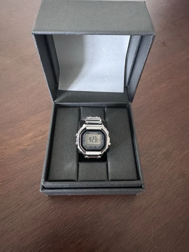 Casio Ring Watch CRW-001-1