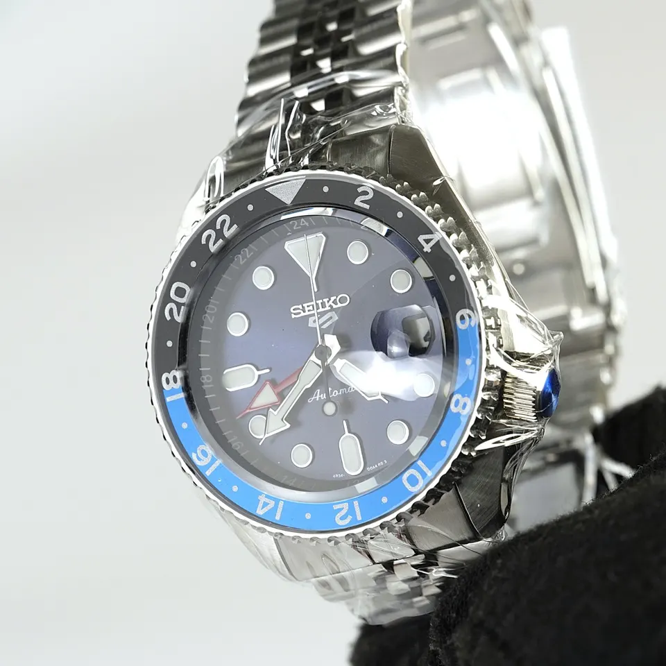Seiko 5 Sports
