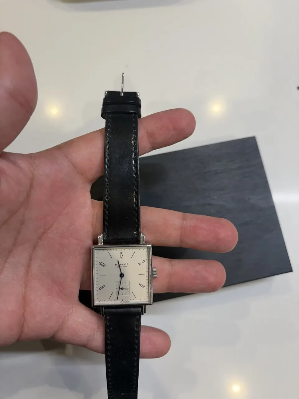 NOMOS Tetra